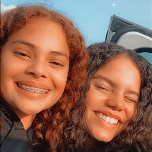 Meet your Posher, Sharon